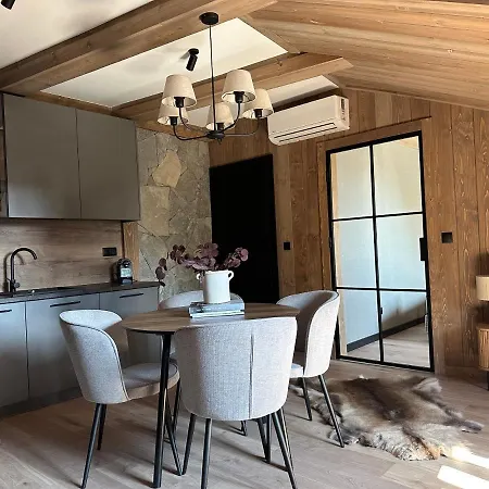 Coffee And Croissant Lejlighed