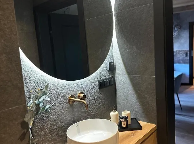 Coffee And Croissant Apartament *