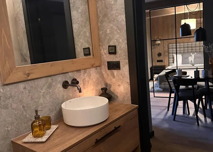 Coffee And Croissant Apartament *